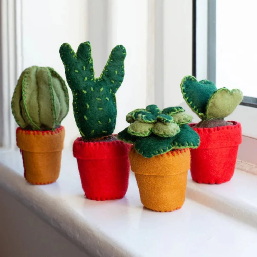 Wool Couture - Easy Care Cactus Felt Kit - Image 2